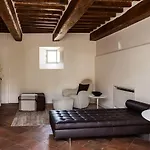 Nun Relais & Museum Assisi