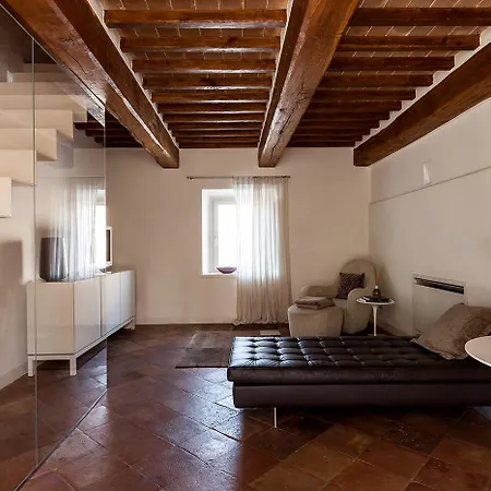 Nun Relais & Museum 5*