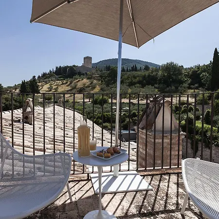 Nun Relais & Museum Hotell Assisi