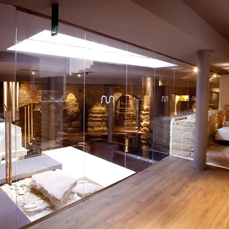 Nun Relais & Museum 5*