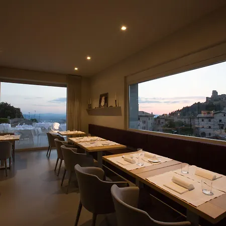 Nun Relais & Museum מלון