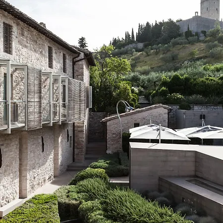 Nun Relais & Museum Отель 5*