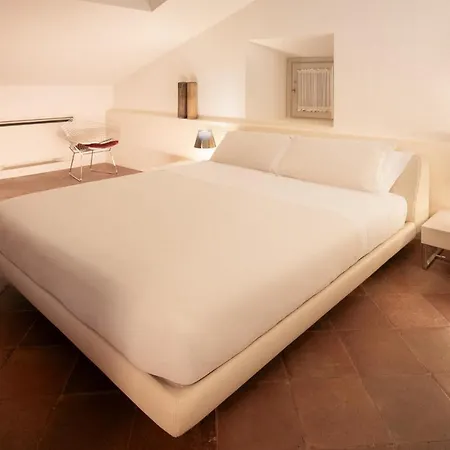 Hotel Nun Relais & Museum