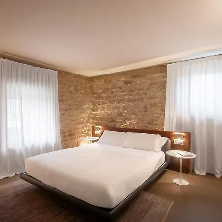 Nun Relais & Museum 5*