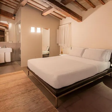 Nun Relais & Museum Hotel