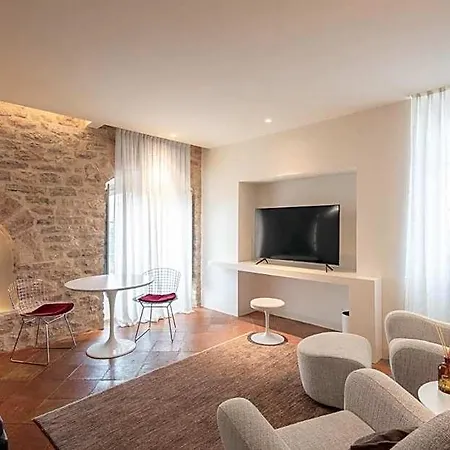 Nun Relais & Museum