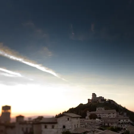 Hotel Nun Relais & Museum Assisi