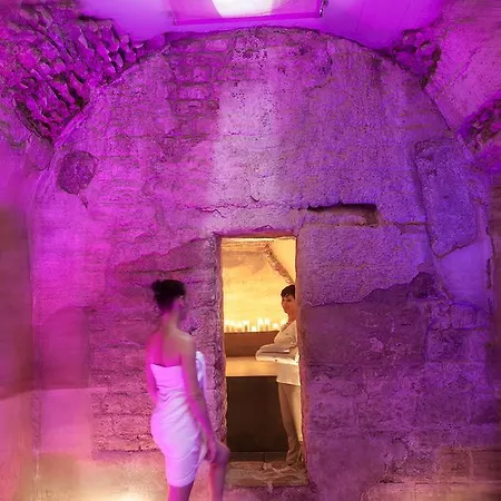 Nun Relais & Museum Assisi