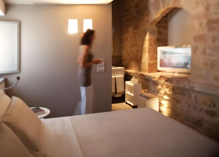 Nun Relais & Museum Hotel 5*