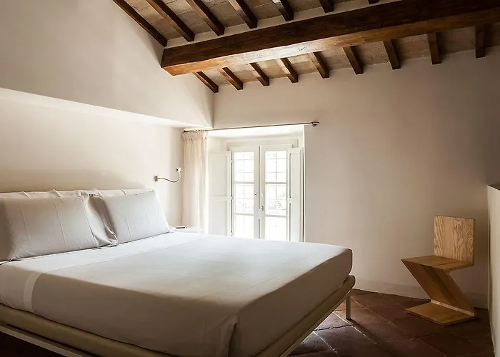 Hotel Nun Relais & Museum