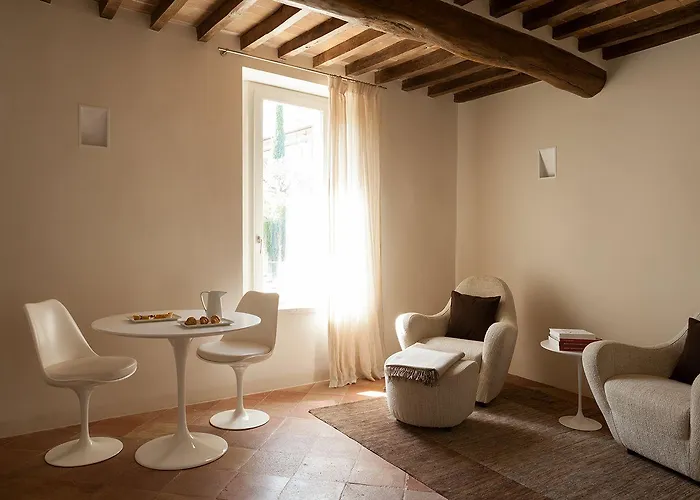 Nun Relais & Museum 5* Assise